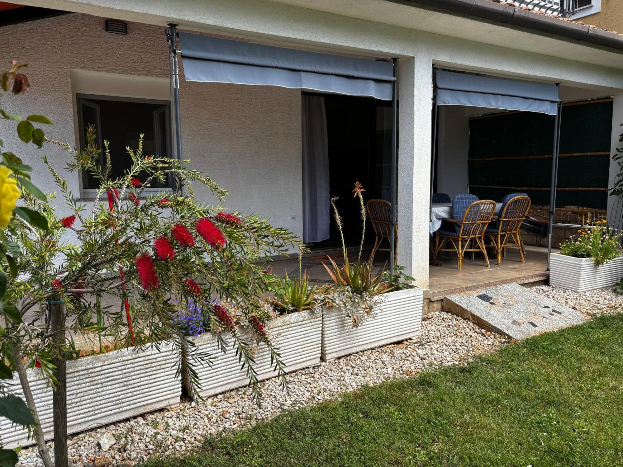 Apartmani Rozi Umag Luaran gambar